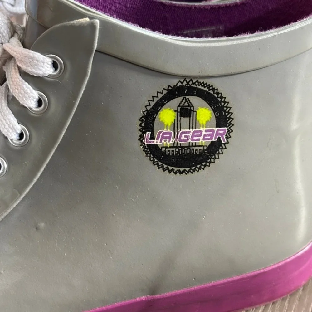 VTG 90's LA Gear Sneaker Rain‎ Boots Sz 7  Lace Up Galoshes Gray Purple